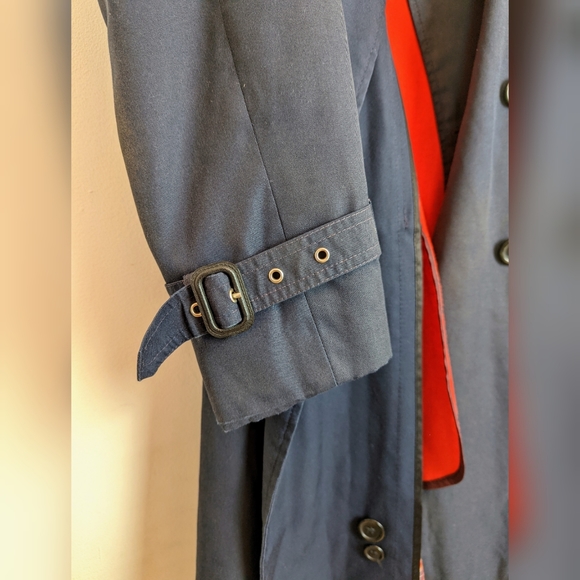 Harbor Master trench coat - Picture 8 of 13